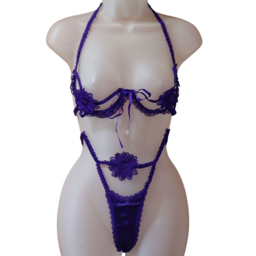 Frederick's of Hollywood Purple Sexy Floral Cage Bra & Thong Lingerie Set Large